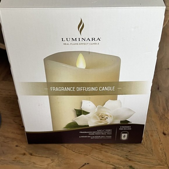 BRAND NEW DISCONTINUED LUMINARA FRAGRANCE DIFFUSING IVORY CANDLE - Picture 2 of 3
